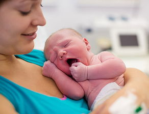 母婴肌肤接触是婴儿出生多少时间内开始
