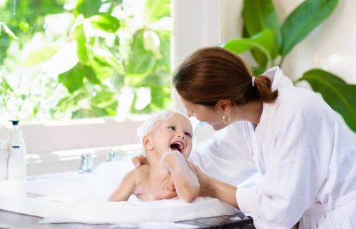 婴儿洗澡对人身体有什么好处